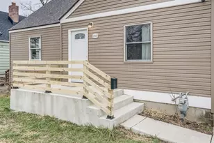 2805 Beulah Rd, Columbus, OH 43211 - Photo 4