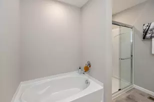 8244 Sycamore Holw Dr, Pickerington, OH 43147 - Photo 22
