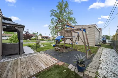 693 Maurine Drive, Columbus, OH 43228 - Photo 40