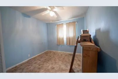 426 Moore Avenue, Bellevue, OH 44811 - Photo 6