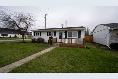 426 Moore Avenue, Bellevue, OH 44811 - Photo 1