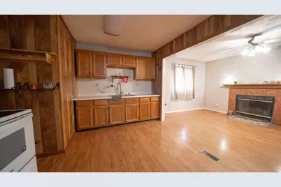 426 Moore Avenue, Bellevue, OH 44811 - Photo 16