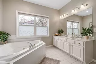 415 Ashmoore Ct, Powell, OH 43065 - Photo 16