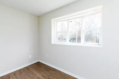 823 Bassett Avenue, Columbus, OH 43219 - Photo 6