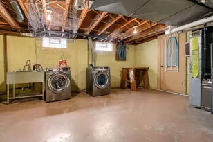 809 Colony Ct, Columbus, OH 43235 - Photo 32