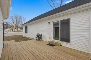 285 E Granville St, Sunbury, OH 43074 - Photo 26