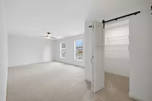 285 E Granville St, Sunbury, OH 43074 - Photo 18