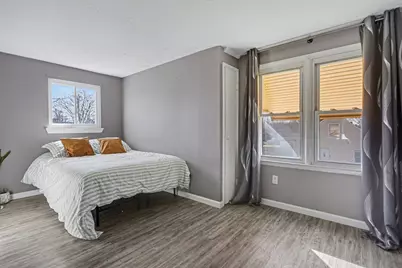 1033 E 22nd Avenue, Columbus, OH 43211 - Photo 8