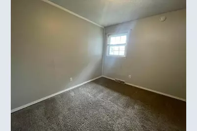 330 Walnut Hills Drive, Zanesville, OH 43701 - Photo 22