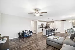 1535 Dickson Dr, Marysville, OH 43040 - Photo 10