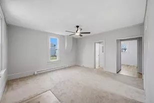 327 N High St, Caledonia, OH 43314 - Photo 4