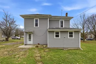 327 N High St, Caledonia, OH 43314 - Photo 26