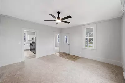 327 N High Street, Caledonia, OH 43314 - Photo 6