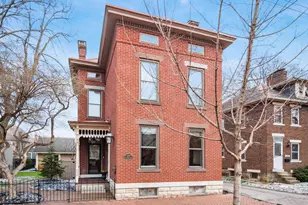 690 City Park Ave, Columbus, OH 43206 - Photo 2