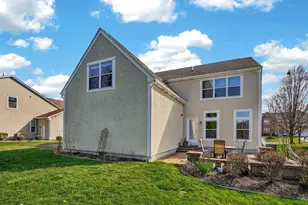 7616 Affirmed Ct, Lewis Center, OH 43035 - Photo 10