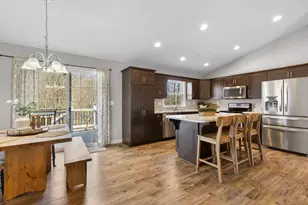 658 Crestrose Dr, Howard, OH 43028 - Photo 10