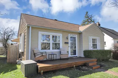 327 E Jeffrey Place, Columbus, OH 43214 - Photo 4