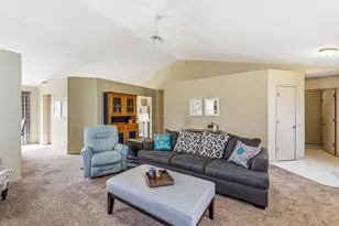 5079 Hilliard Green Dr, Hilliard, OH 43026 - Photo 4