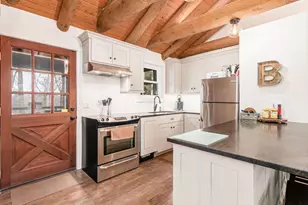 1060 Fox Ln, Sugar Grove, OH 43155 - Photo 8