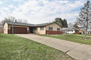 867 Overbrook Service Dr, Columbus, OH 43224 - Photo 1