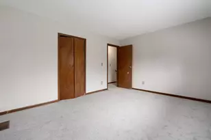 3001 Bretton Woods Dr, Columbus, OH 43231 - Photo 16