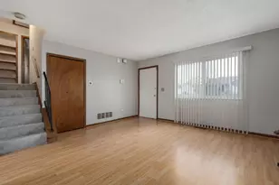 3001 Bretton Woods Dr, Columbus, OH 43231 - Photo 4