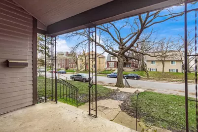 369 E 15th Avenue, Columbus, OH 43201 - Photo 4