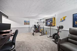 434 Pamlico St, Columbus, OH 43228 - Photo 36