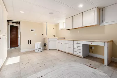 2165 S Parkway Drive, Columbus, OH 43221 - Photo 56