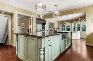 2165 S Parkway Dr, Columbus, OH 43221 - Photo 38