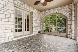 2165 S Parkway Dr, Columbus, OH 43221 - Photo 22