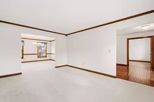 9650 Wagonwood Dr NW, Pickerington, OH 43147 - Photo 10