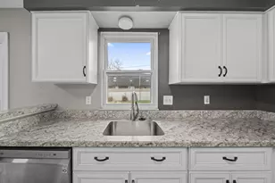 3139 Kingswood Dr, Grove City, OH 43123 - Photo 12