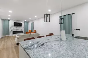 150 N 22nd St, Columbus, OH 43203 - Photo 4