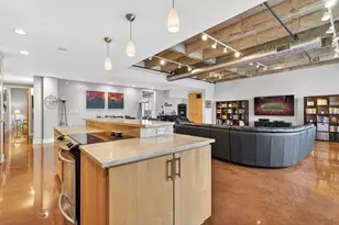 199 S 5th St, Columbus, OH 43215 - Photo 10