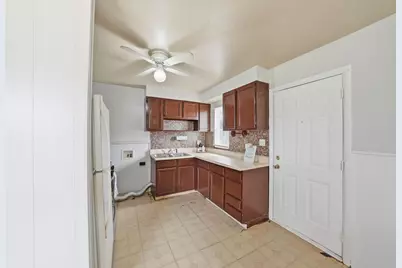 1696 Marsdale Avenue, Columbus, OH 43223 - Photo 6