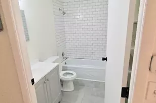 2010 Willoway Ct N, Columbus, OH 43220 - Photo 4