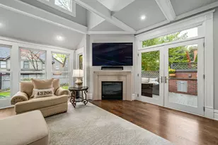 99 E Deshler Ave, Columbus, OH 43206 - Photo 46