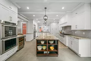 99 E Deshler Ave, Columbus, OH 43206 - Photo 26