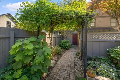 99 E Deshler Avenue, Columbus, OH 43206 - Photo 100