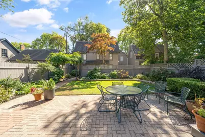 99 E Deshler Avenue, Columbus, OH 43206 - Photo 96