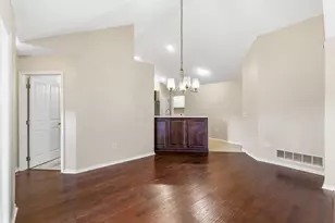 4154 Windbud Dr, New Albany, OH 43054 - Photo 6