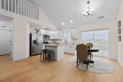 110 Cumberland Meadows Circle, Hebron, OH 43025 - Photo 8