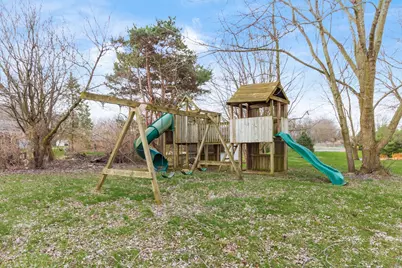 1885 E Choctaw Drive, London, OH 43140 - Photo 40