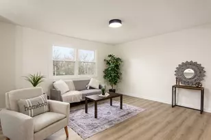 1885 E Choctaw Dr, London, OH 43140 - Photo 12