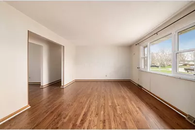 1242 Bradshire Drive, Columbus, OH 43220 - Photo 4