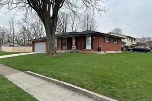 6137 Ambleside Dr, Columbus, OH 43229 - Photo 4