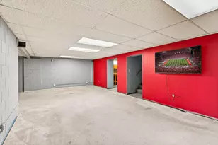 6137 Ambleside Dr, Columbus, OH 43229 - Photo 50