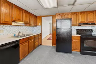 6137 Ambleside Dr, Columbus, OH 43229 - Photo 24