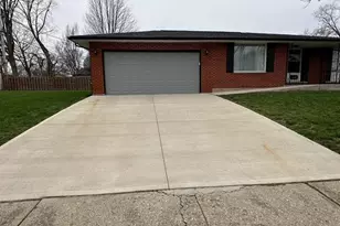 6137 Ambleside Dr, Columbus, OH 43229 - Photo 16